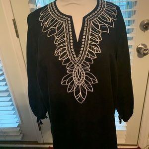 Embroidered linen tunic